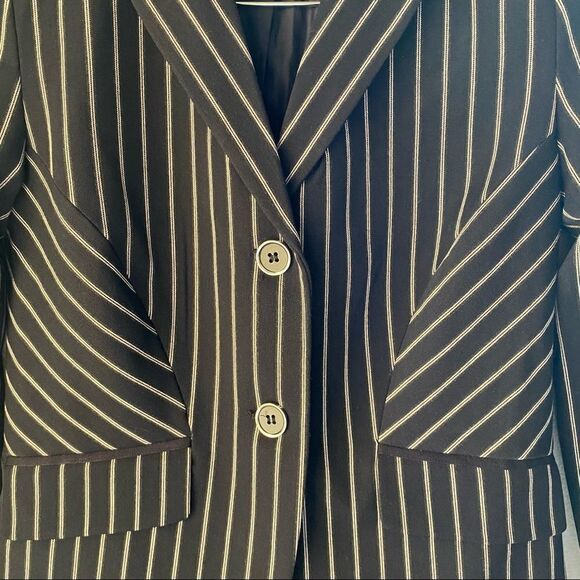 New York & Company | Navy Striped Blazer Jacket, Size 0P - Picture 2 of 9
